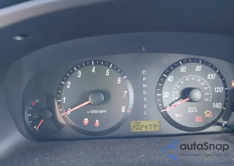 2005 Hyundai Elantra Gls/Gt from USA, damaged, VIN KMHDN46D05U982449